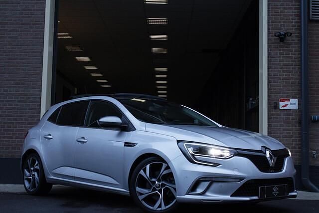 Occasion Renault Mégane IV GT 163 PK (119 kW) 2018 Grijs (metallic) Hatchback