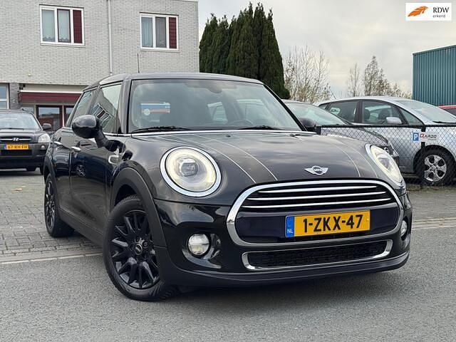 Zwart Gebruikt 2015 Mini Cooper Pepper Hatchback | € 8.400 (Super prijs) - Afbeelding 1/4