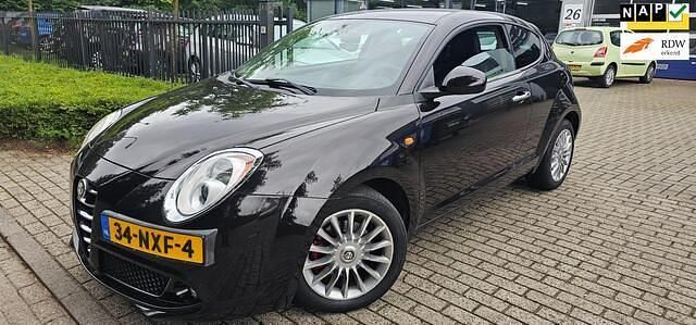 Zwart Gebruikt 2010 Alfa Romeo MiTo Progression Hatchback | € 4.750 (Iets duurder) - Afbeelding 1/4