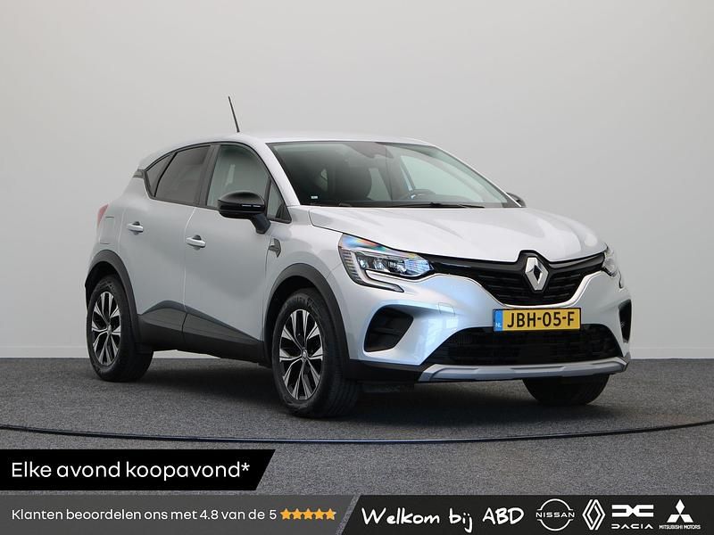 Grijs Gebruikt 2024 Renault Captur Evolution SUV | € 27.740 (Eerlijke prijs) - Afbeelding 1/3