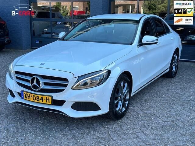 Wit Gebruikt 2016 Mercedes C180 Sedan | € 16.999 (Goede deal) - Afbeelding 1/4