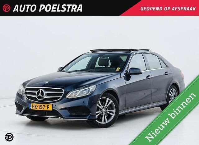 Blauw Occasion 2015 Mercedes E220 Avantgarde Sedan | € 17.950 (Duur) - Afbeelding 1/4