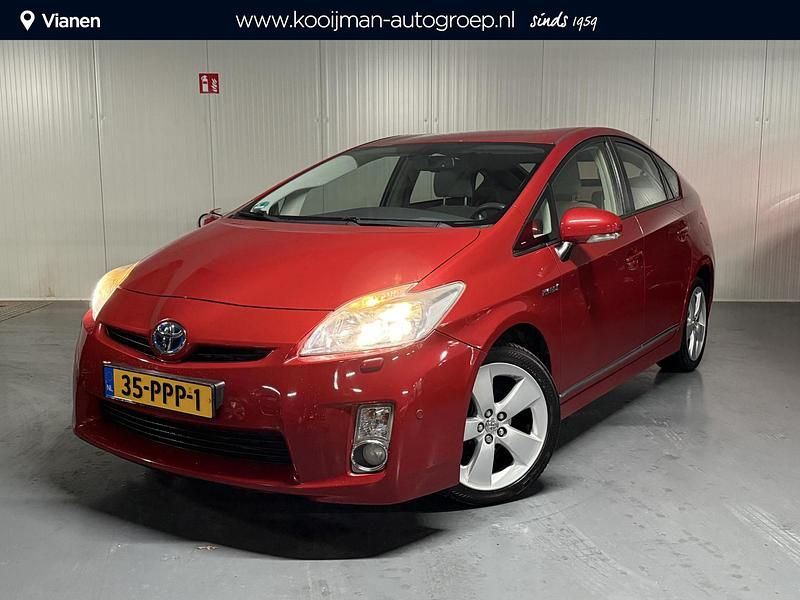 Occasion Toyota Prius Business Edition 136 PK (100 kW) 2011 Rood Hatchback