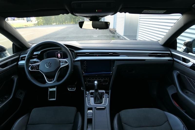 Occasion VW Arteon Business+ 190 PK (139 kW) 2022 Zwart Stationwagen