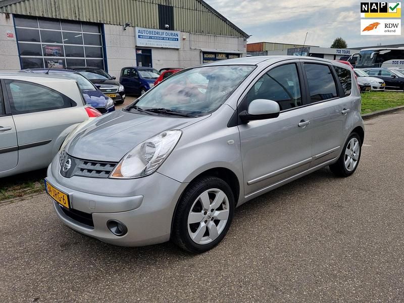 Grijs Gebruikt 2009 Nissan Note MPV | € 2.250 (Eerlijke prijs) - Afbeelding 1/4
