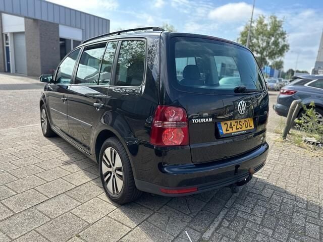 Occasion VW Touran 140 PK (102 kW) 2008 Zwart MPV