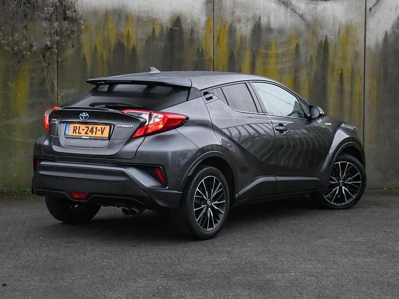 Occasion Toyota C-HR Edition 123 PK (90 kW) 2016 Grijs SUV
