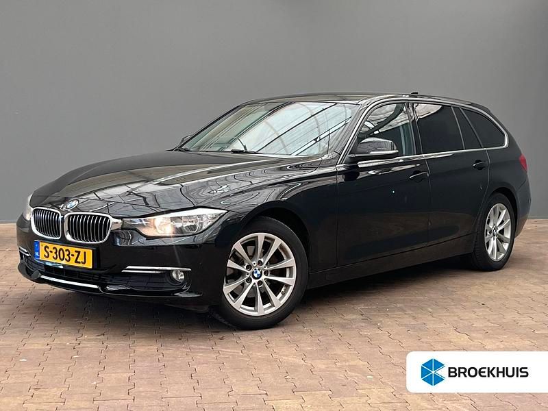 Zwart Gebruikt 2015 BMW 316 M Sport Stationwagen | € 16.095 (Duur) - Afbeelding 1/4