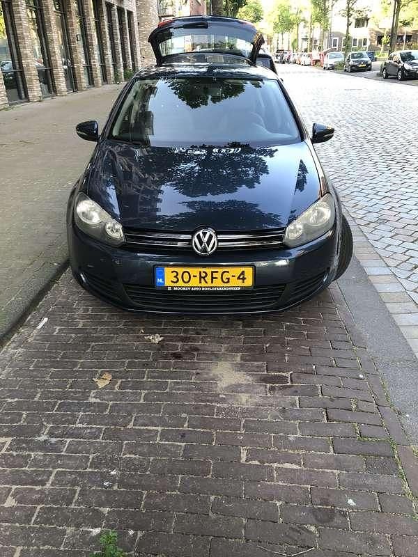 Gebruikt 2011 VW Golf VI Style Sedan | € 4.499 (Eerlijke prijs) - Afbeelding 1/4