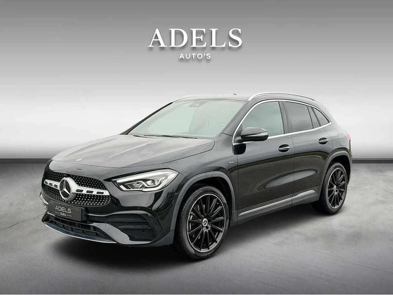 Occasion Mercedes GLA250 AMG line 218 PK (160 kW) 2021 Zwart (metallic) SUV