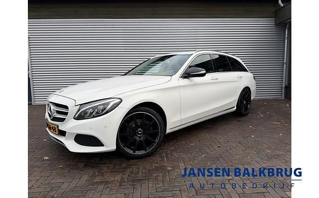Wit Gebruikt 2015 Mercedes C220 Edition Stationwagen | € 9.985 (Duur) - Afbeelding 1/4