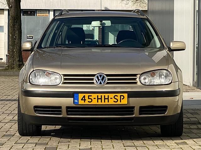 Occasion VW Golf IV Trendline 105 PK (77 kW) 2001 Beige Stationwagen