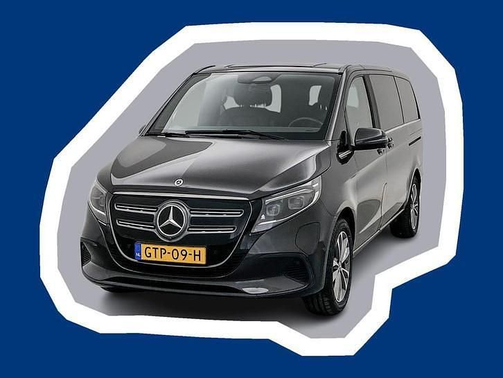 Grijs Occasion 2024 Mercedes EQV300 Avantgarde Van | € 52.945 (Eerlijke prijs) - Afbeelding 1/4