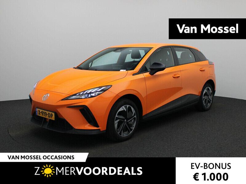 Oranje Gebruikt 2023 MG MG4 EV Hatchback | € 19.995 (Eerlijke prijs) - Afbeelding 1/4