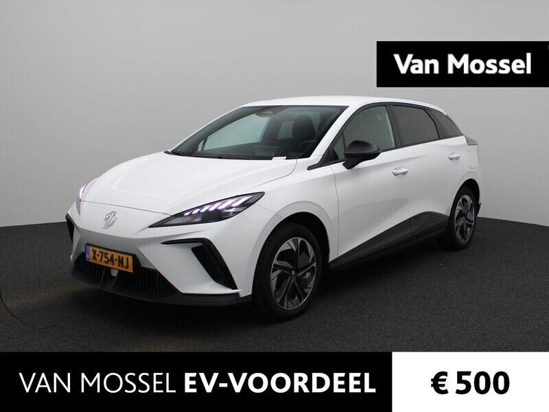 Wit Gebruikt 2023 MG MG4 EV Hatchback | € 19.995 (Eerlijke prijs) - Afbeelding 1/4