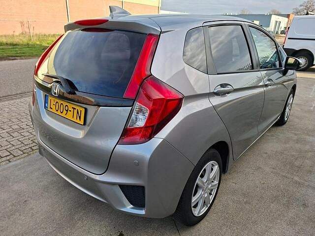 Occasion Honda Jazz Comfort 102 PK (75 kW) 2017 Grijs (metallic) Hatchback