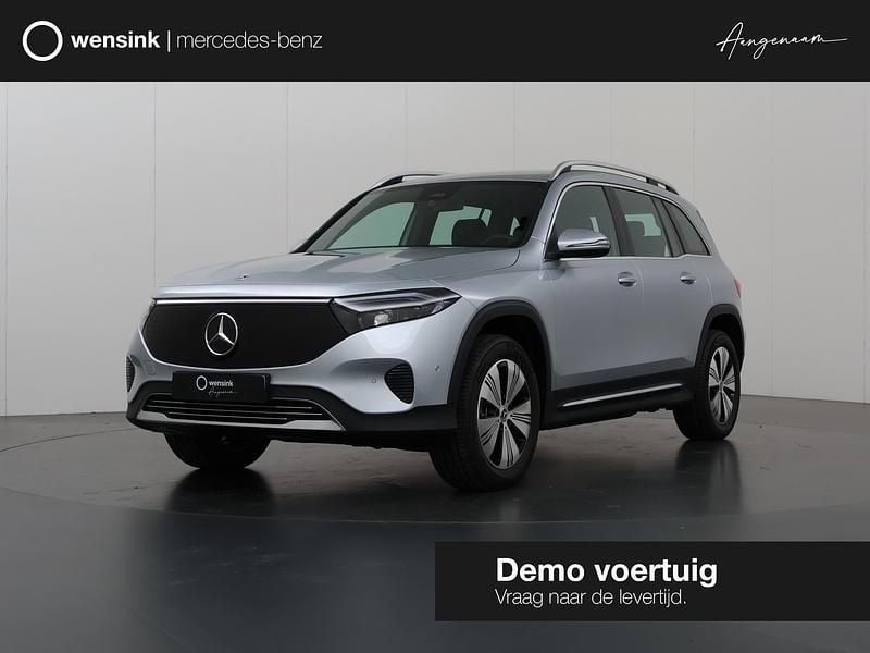Zilver, metallic lak Gebruikt 2025 Mercedes EQB250+ SUV | € 39.750 (Super prijs) - Afbeelding 1/4