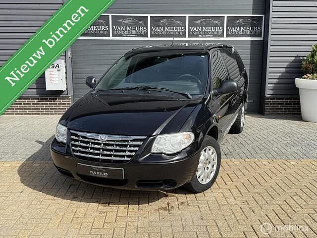 Zwart Gebruikt 2006 Chrysler Grand Voyager MPV | € 3.495 (Eerlijke prijs) - Afbeelding 1/4