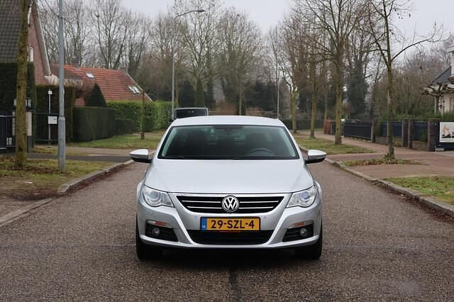 Occasion VW Passat 161 PK (118 kW) 2012 Grijs Sedan