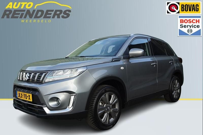 Grijs Occasion 2024 Suzuki Vitara SUV | € 24.250 (Eerlijke prijs) - Afbeelding 1/4