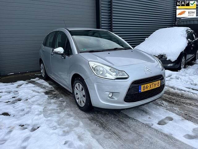 Grijs (metallic) Gebruikt 2012 Citroën C3 Hatchback | € 2.995 (Super prijs) - Afbeelding 1/4