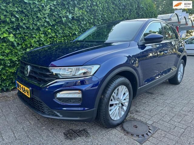 Blauw Gebruikt 2018 VW T-Roc Style SUV | € 16.500 (Eerlijke prijs) - Afbeelding 1/4
