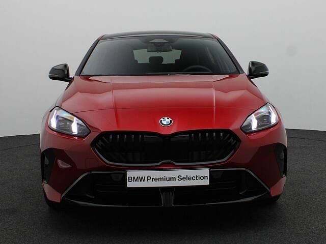 Occasion BMW 120 M Sport 170 PK (125 kW) 2025 Rood (metallic) Hatchback