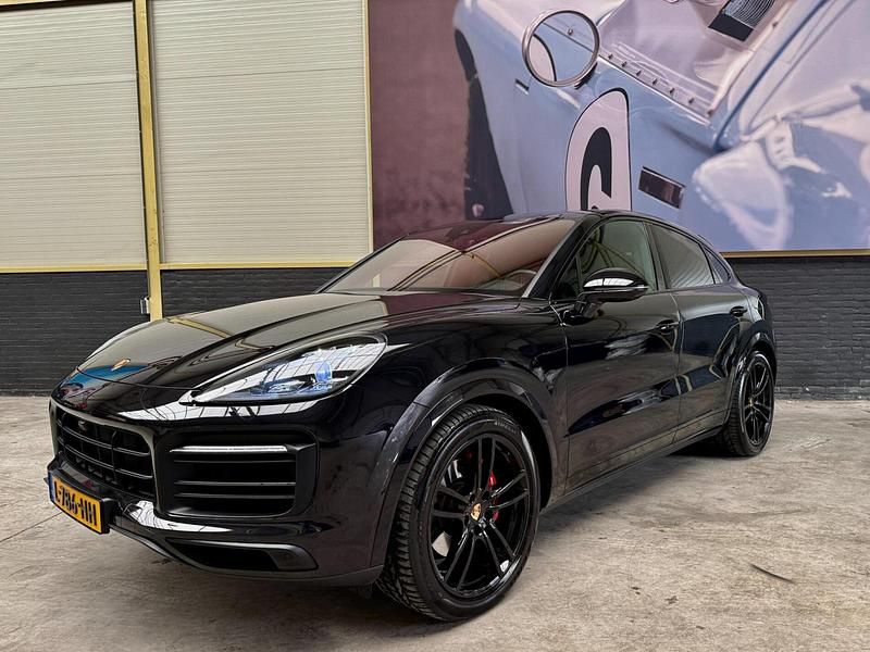 Zwart Gebruikt 2021 Porsche Cayenne SUV | € 82.900 (Iets duurder) - Afbeelding 1/4