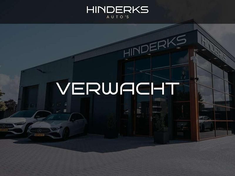 Zwart Nieuw 2025 Audi A6 S-Line Stationwagen | € 104.995 - Afbeelding 1/4