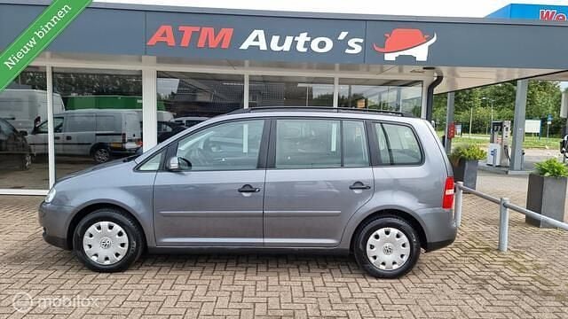 Grijs Gebruikt 2005 VW Touran MPV | € 1.650 (Eerlijke prijs) - Afbeelding 1/4