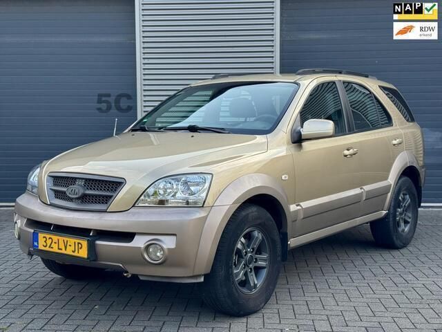 Beige Gebruikt 2003 Kia Sorento EX SUV | € 2.350 (Eerlijke prijs) - Afbeelding 1/4