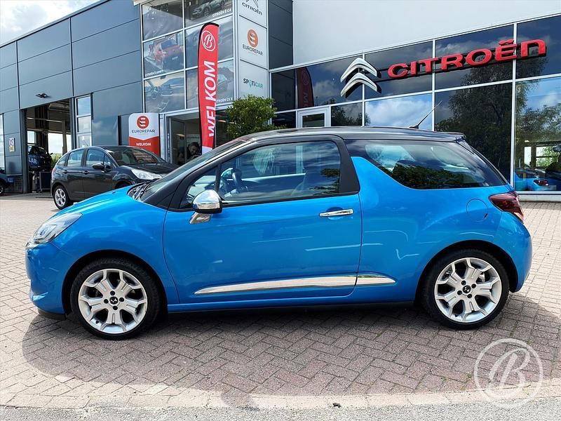 Occasion DS Automobiles DS3 So Chic 110 PK (80 kW) 2016 Blauw Hatchback