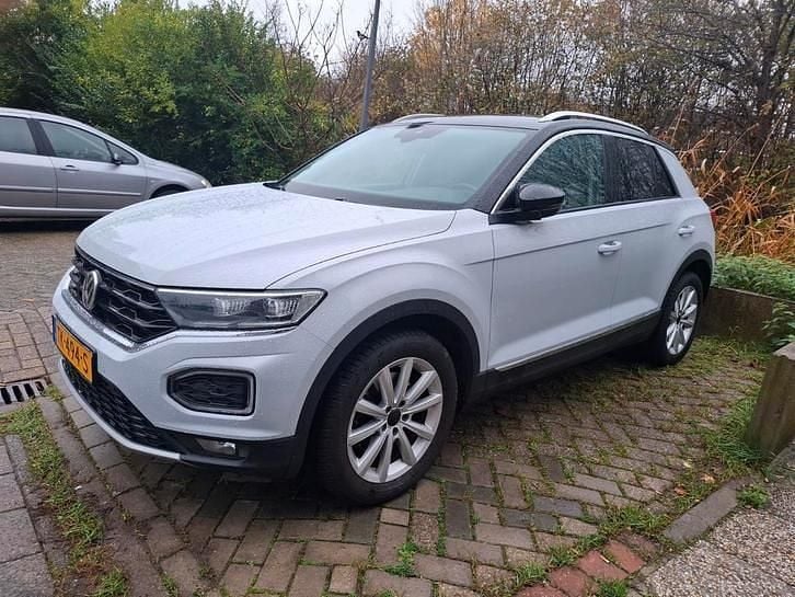 Gebruikt 2018 VW T-Roc SUV | € 10.000 (Goede deal) - Afbeelding 1/4