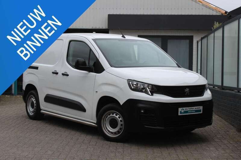 Gebruikt 2021 Peugeot Partner Premium MPV | € 10.960 (Goede deal) - Afbeelding 1/4