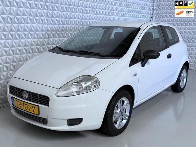 Wit Gebruikt 2009 Fiat Grande Punto Active Hatchback | € 999 (Goede deal) - Afbeelding 1/4