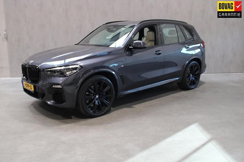 Grijs Gebruikt 2020 BMW X5 Executive SUV | € 53.495 (Goede deal) - Afbeelding 1/4