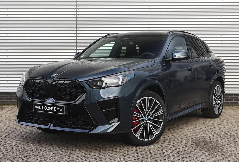 Grijs Nieuw 2025 BMW X2 Comfort Edition SUV | € 73.339 (Iets duurder) - Afbeelding 1/4