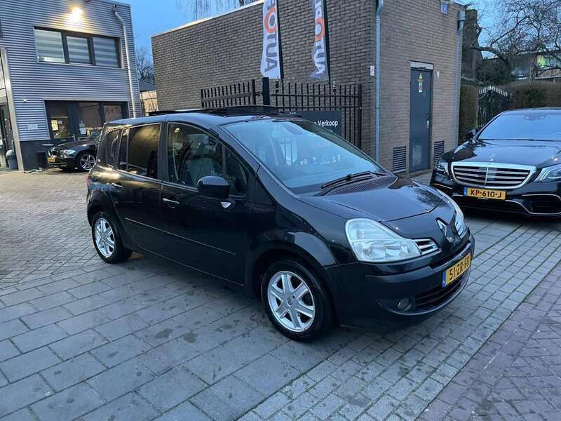 Occasion Renault Grand Modus Dynamique 101 PK (74 kW) 2008 Zwart, metallic lak MPV