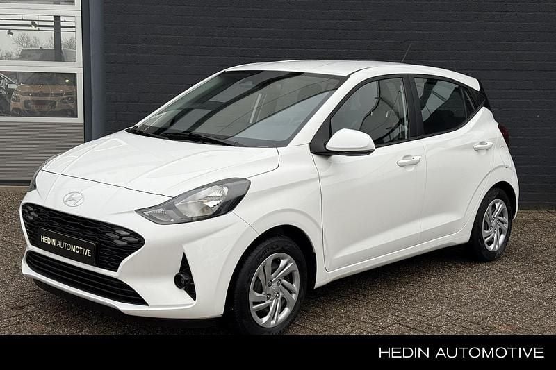 Wit Occasion 2023 Hyundai i10 Comfort Hatchback | € 13.945 (Eerlijke prijs) - Afbeelding 1/4