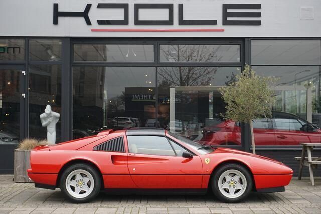 Rood Gebruikt 1988 Ferrari 328 Cabriolet | € 154.650 - Afbeelding 1/4