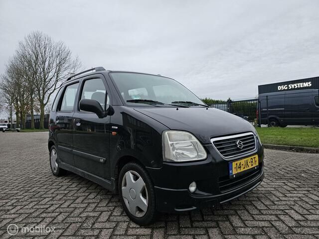 Zwart Gebruikt 2002 Suzuki Wagon R Hatchback | € 749 (Goede deal) - Afbeelding 1/4