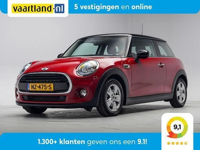 Occasion Mini Cooper Business 136 PK (100 kW) 2017 Rood Hatchback