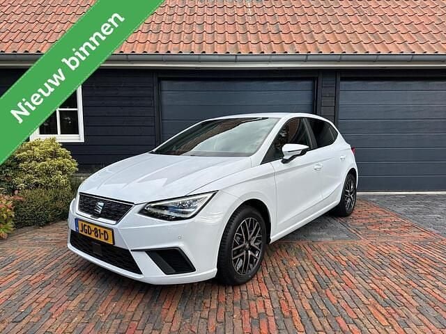 Wit Gebruikt 2020 Seat Ibiza Beats Hatchback | € 15.750 (Goede deal) - Afbeelding 1/4