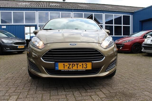 Occasion Ford Fiesta Style 67 PK (49 kW) 2015 Bruin Hatchback