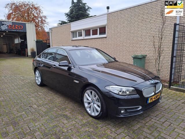 Zwart Gebruikt 2013 BMW 525 Executive Sedan | € 15.950 (Eerlijke prijs) - Afbeelding 1/4