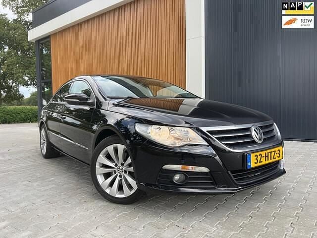 Zwart Occasion 2009 VW Passat Sedan | € 4.999 (Eerlijke prijs) - Afbeelding 1/4