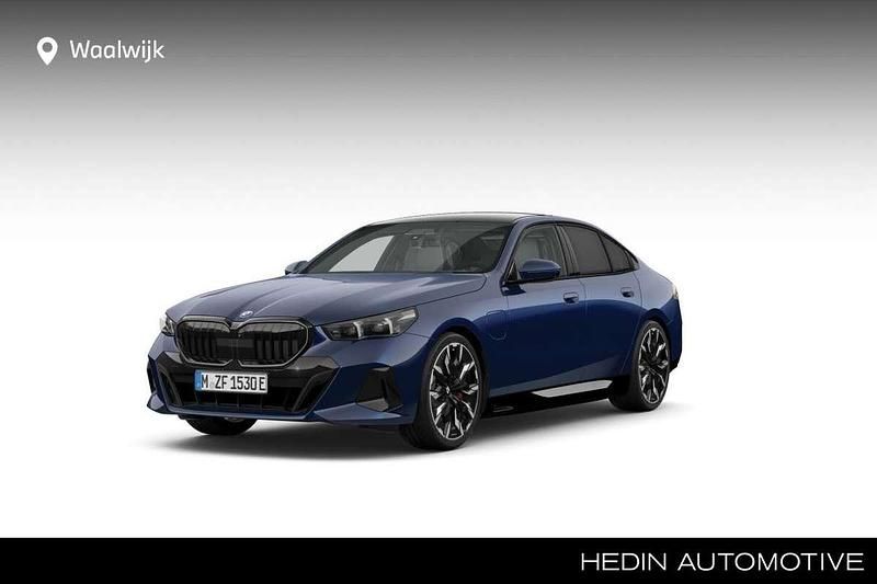 Overig Nieuw 2024 BMW 550e Sedan | € 96.434 - Afbeelding 1/4