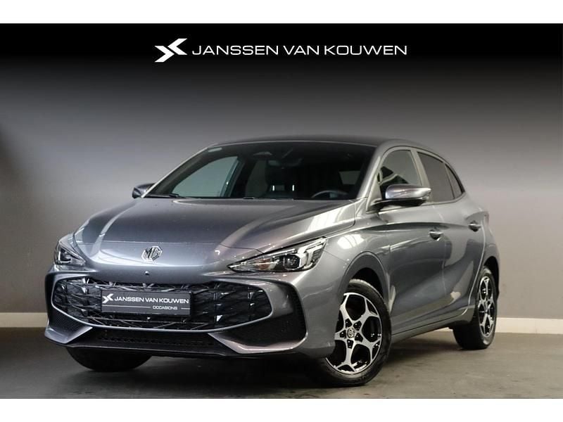 Grijs Gebruikt 2024 MG MG3 Luxury Hatchback | € 21.400 (Eerlijke prijs) - Afbeelding 1/4