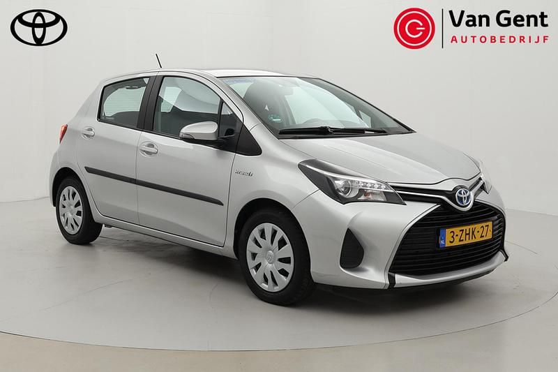 Grijs Gebruikt 2015 Toyota Yaris Hybrid Hatchback | € 11.499 (Eerlijke prijs) - Afbeelding 1/4