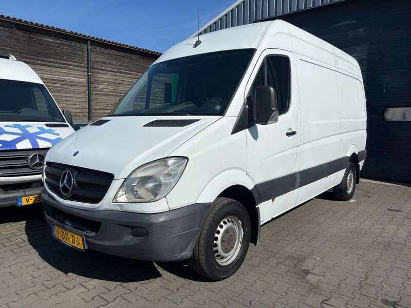 Wit Gebruikt 2008 Mercedes Sprinter Van | € 5.250 (Duur) - Afbeelding 1/4